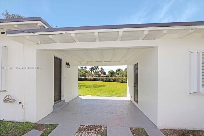 Building Photo - 3296 NW 14th Terrace
