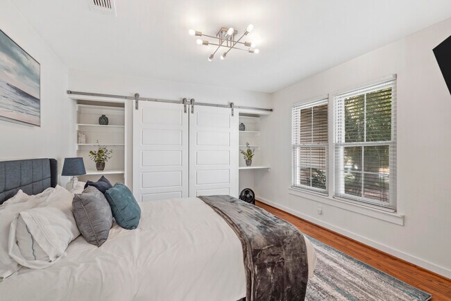 2nd bedroom - 6513 Malvey Ave
