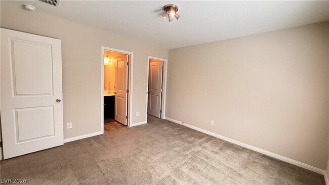 Building Photo - 61 Morning Mimosa Ct