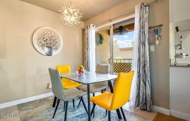 Building Photo - 17014 E Calle Del Oro