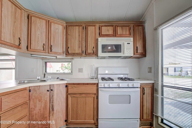 Building Photo - 9298 Grizzly Bear Ln