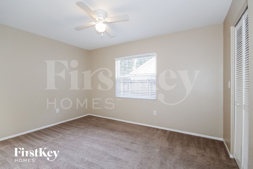 Building Photo - 4711 S Dawnmeadow Ct