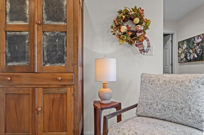 Building Photo - 2083 W 425 N