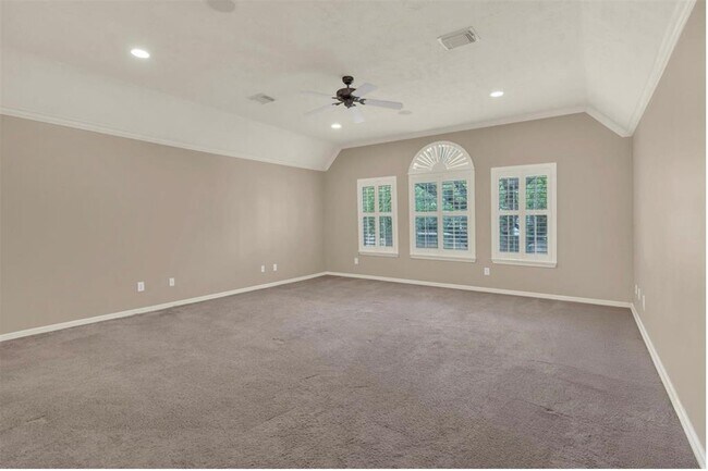 Building Photo - 1524 Birdsall St