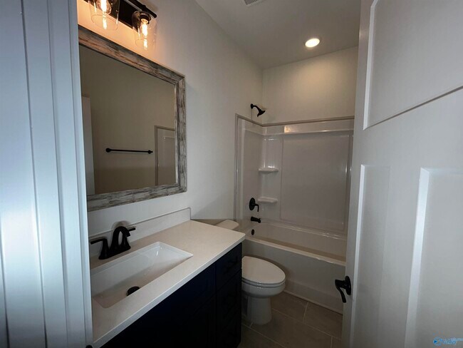 Building Photo - 209 Emma Harris Cir