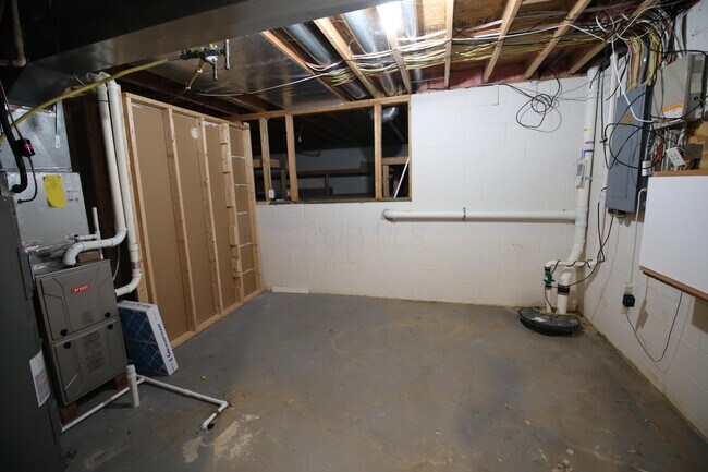 Building Photo - 7543 Ashley Meadow Dr