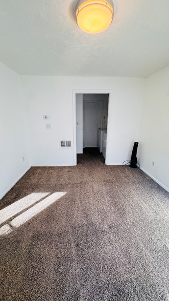 Building Photo - 3428 S 300 E