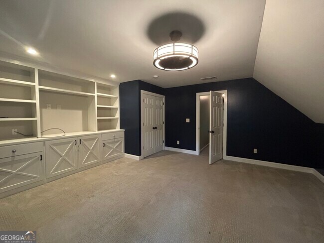 Building Photo - 102 Shawville Ln