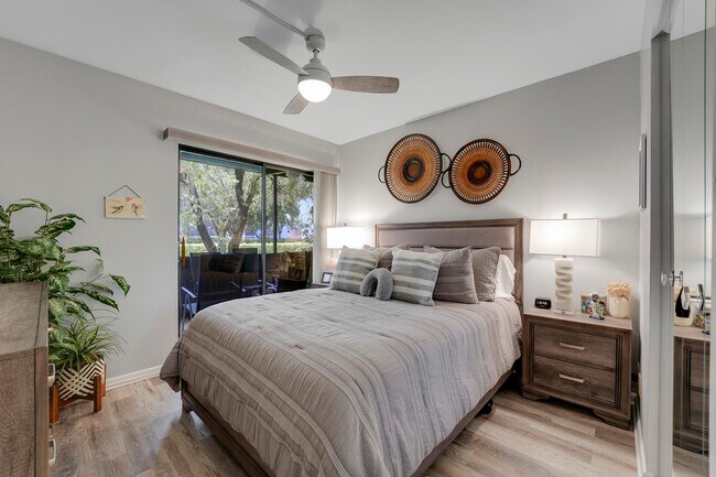 Building Photo - 15484 Lakes of Delray Blvd