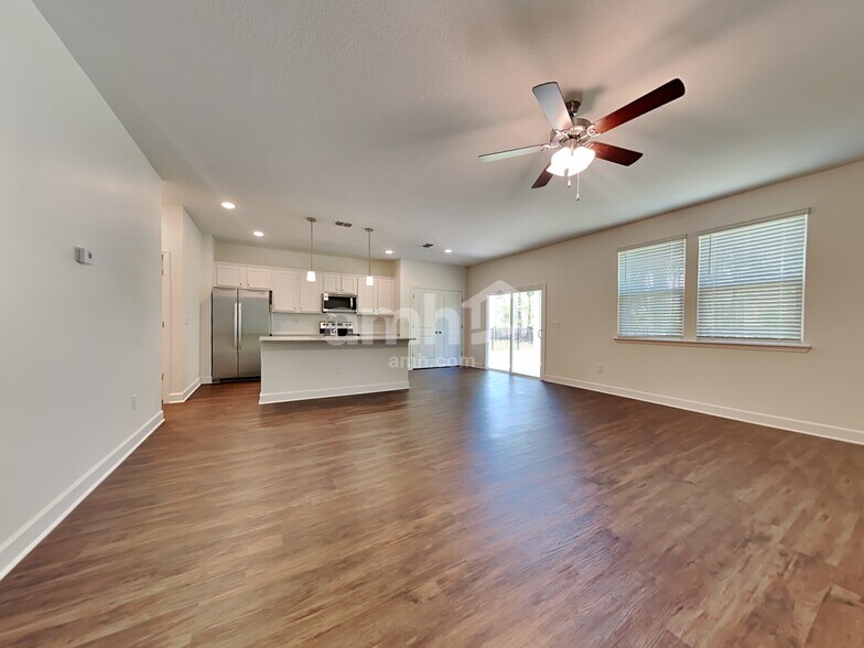 Building Photo - 12256 Sapp Rd