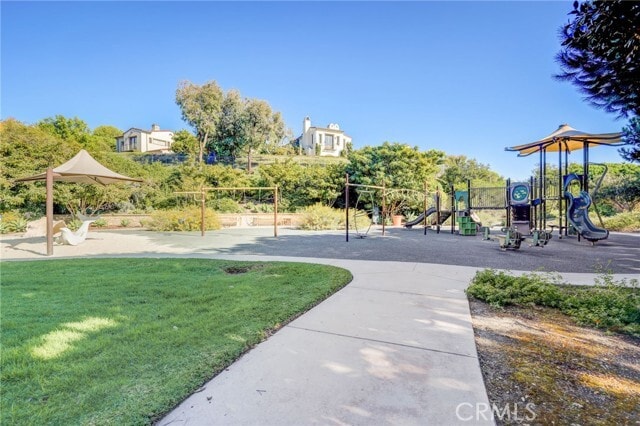 Building Photo - 10 Tasman Sea