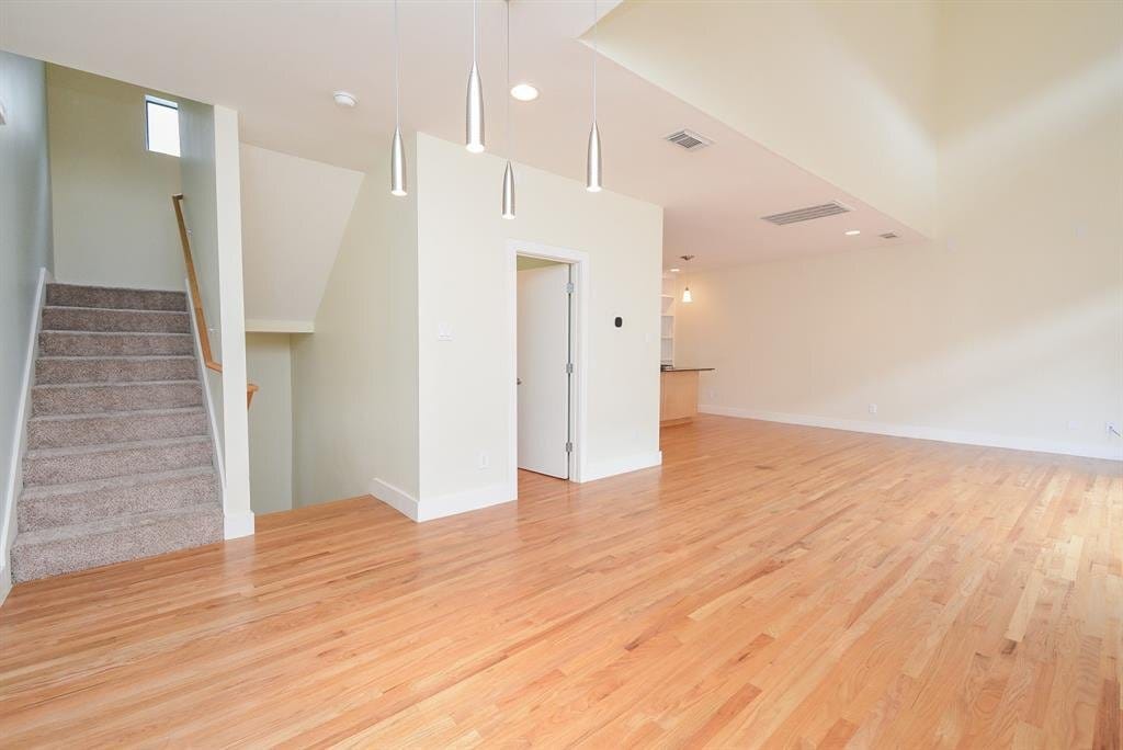 Building Photo - 4122 Spencer St