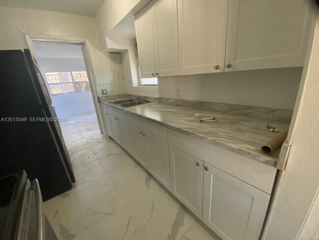 Building Photo - 166 NW 68th Terrace