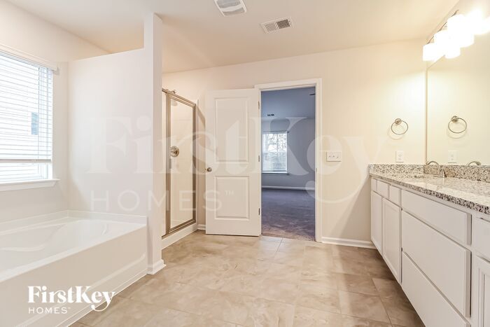 Building Photo - 473 Yoshino Cherry Dr