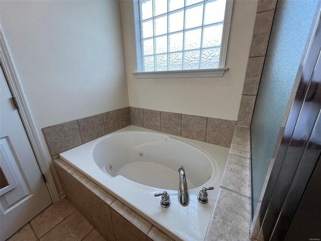 Building Photo - 8309 Grayson Grove