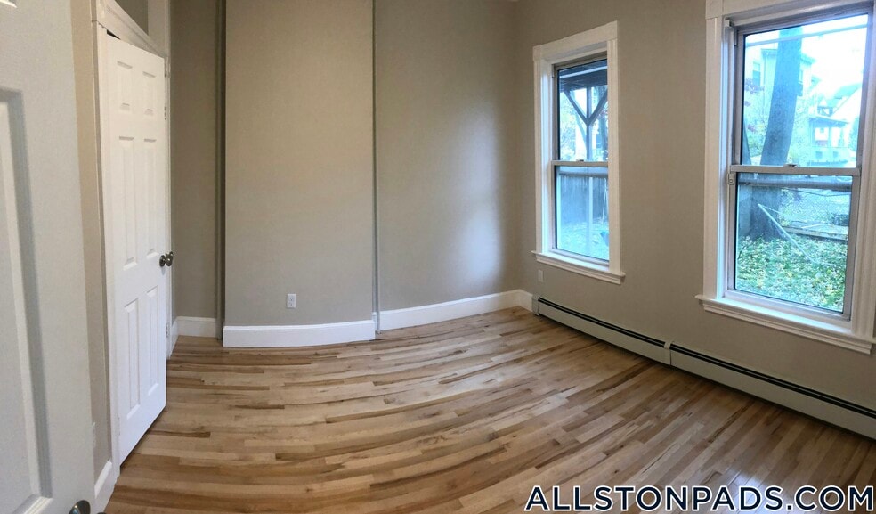 Building Photo - 45 Pratt St