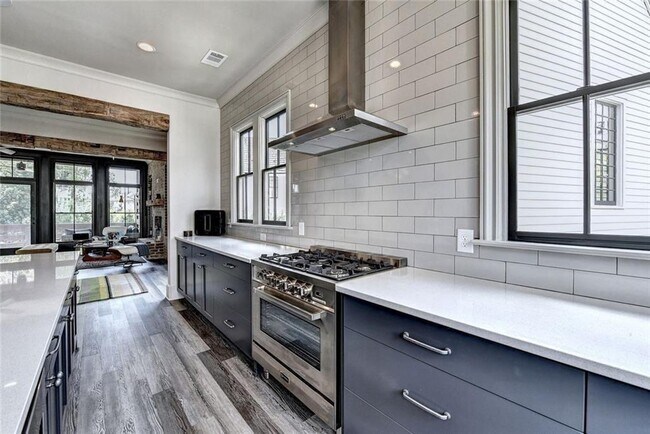 Building Photo - 2555 Brook Run