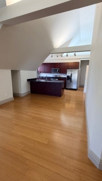 Open floor plan - 4400 Laclede Ave