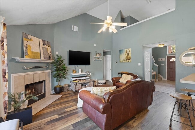 Building Photo - 4111 Boulder Dr