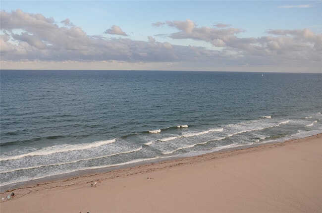 Building Photo - 6000 N Ocean Blvd