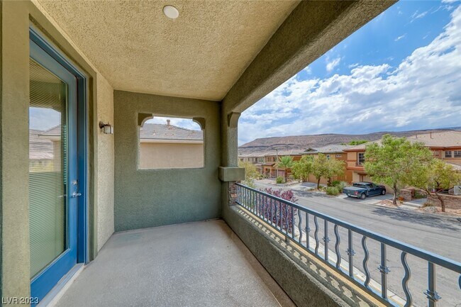 Building Photo - 5318 Hollymead Dr