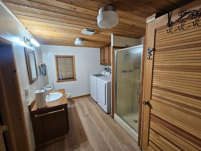 Building Photo - 2105 Bernina Dr