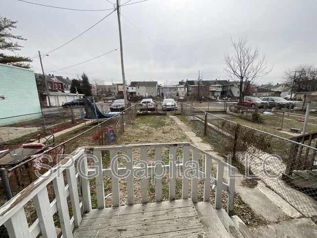 Building Photo - 724 Glen Pl