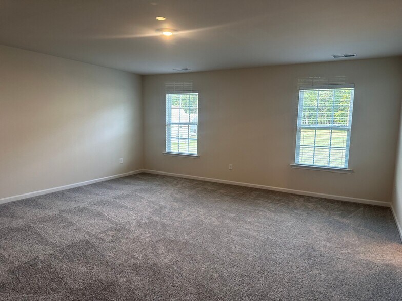 Building Photo - 214 Hamptons Cove Rd