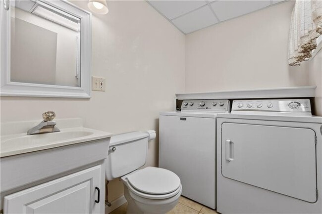 Building Photo - 117 Alpine Village Dr