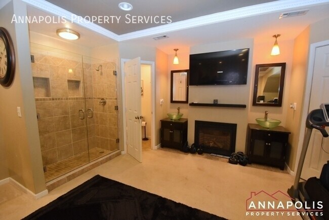 Building Photo - 2711 Summers Ridge Dr