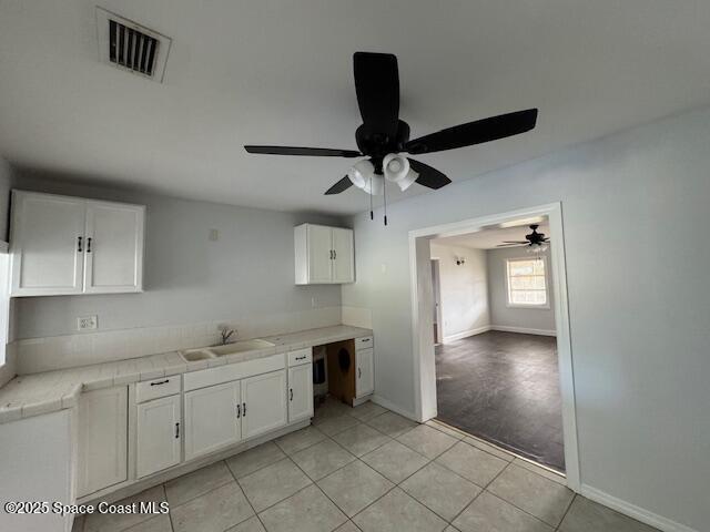 Building Photo - 1107 Broadmoor Dr