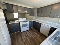 Building Photo - 1925 6th Ave S