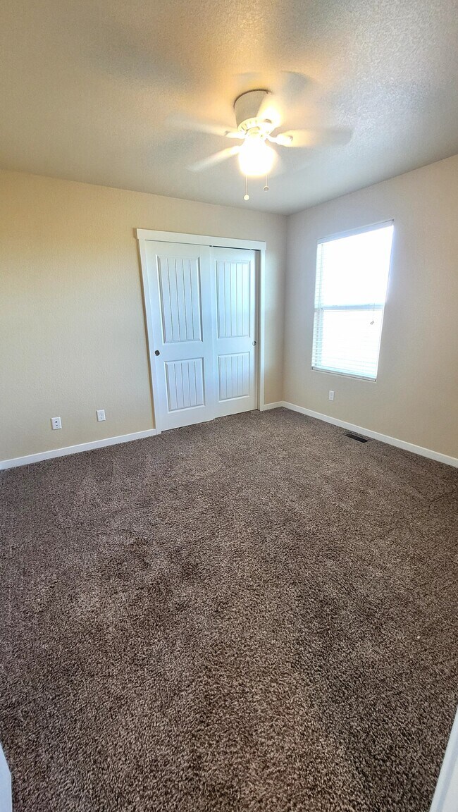 Building Photo - 11309 Scenic Brush Dr