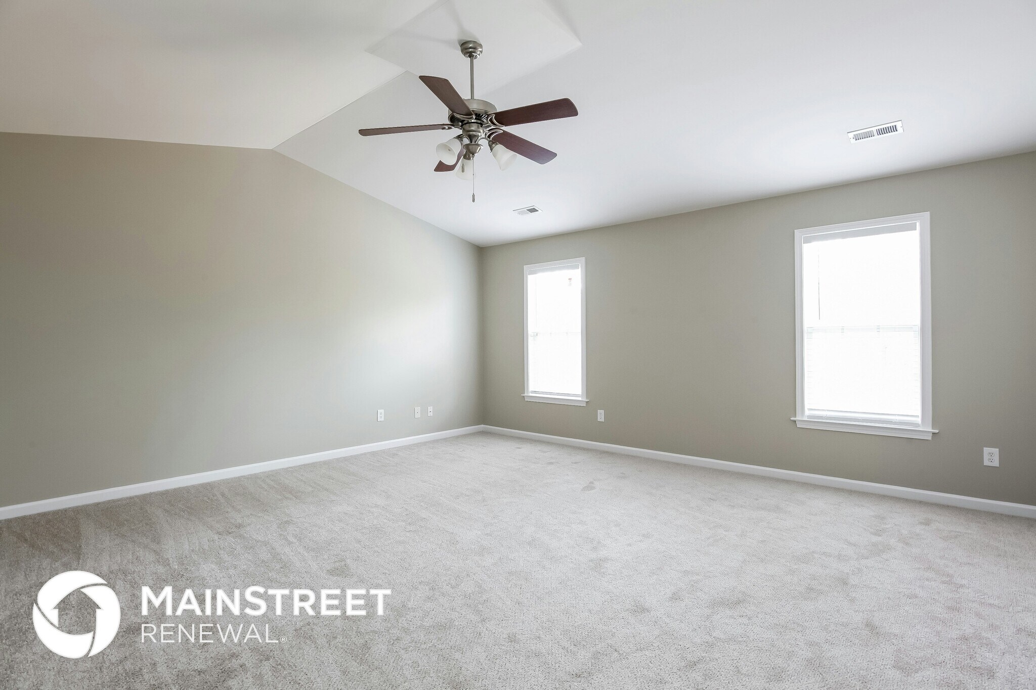 Building Photo - 1903 Lees Chapel Rd