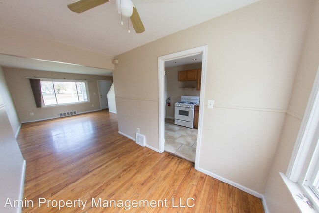 Building Photo - 76-98 Martin Luther King Jr Blvd S