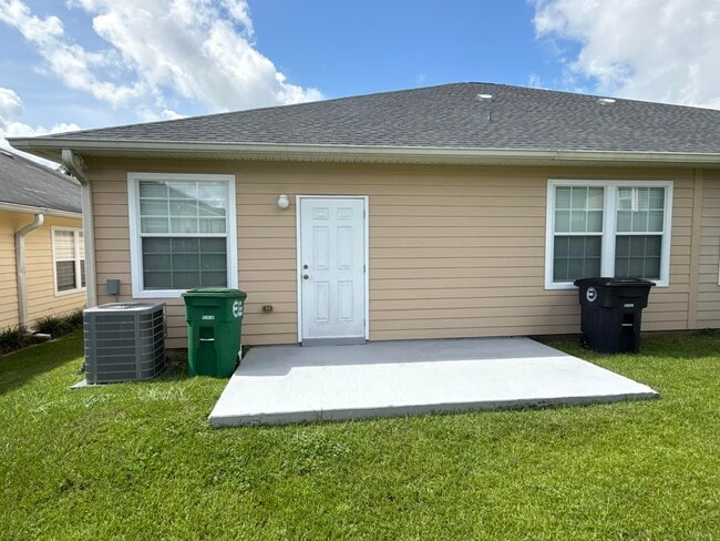 Building Photo - 5508 Hampton Woods Way
