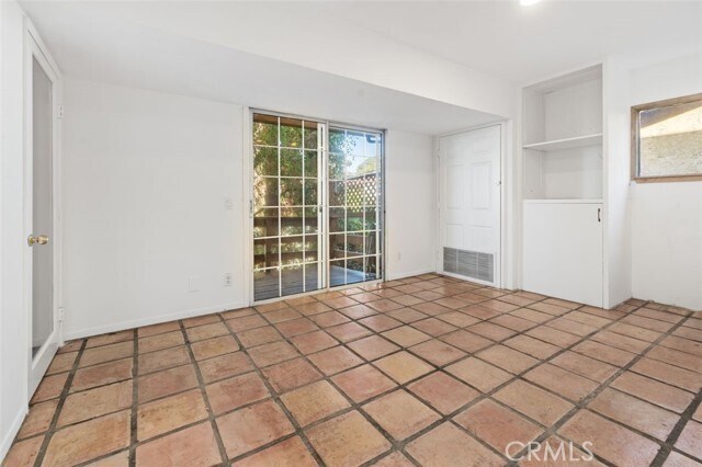 Building Photo - 26391 Via California