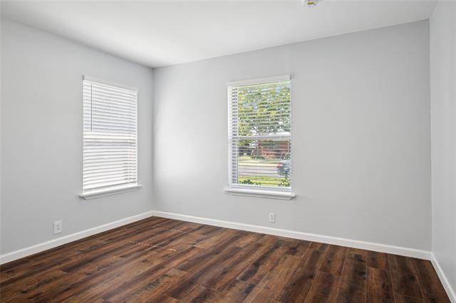 Building Photo - 9982 Chireno St