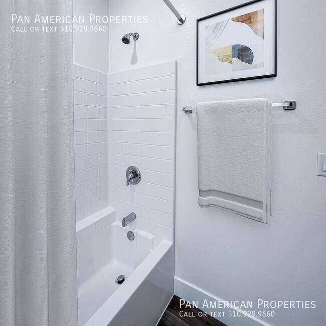 Building Photo - 1029 S Montebello Blvd