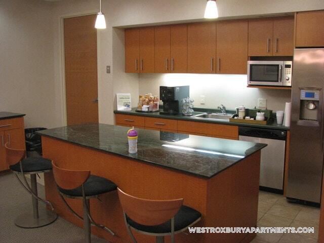 Building Photo - 617 VFW Parkway