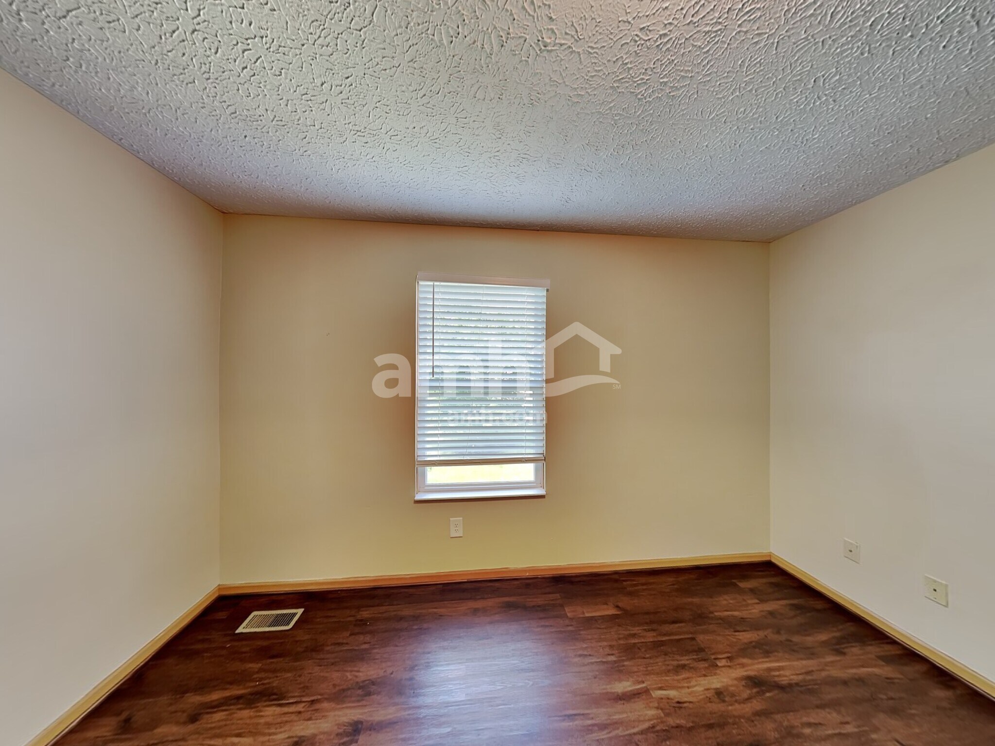 Building Photo - 7908 Windrift Pl