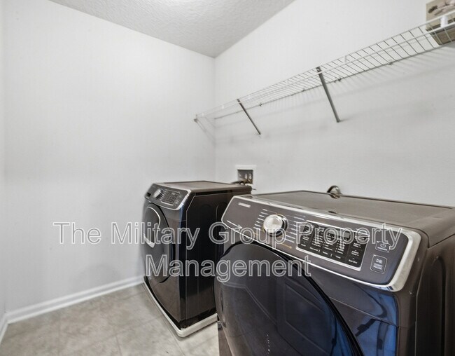 Building Photo - 7148 Preston Pnes Trl