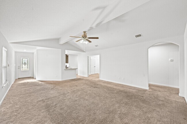 Building Photo - 20742 Nala Bear Dr