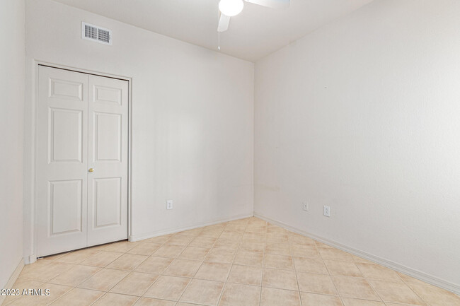 Building Photo - 6535 E Superstition Springs Blvd