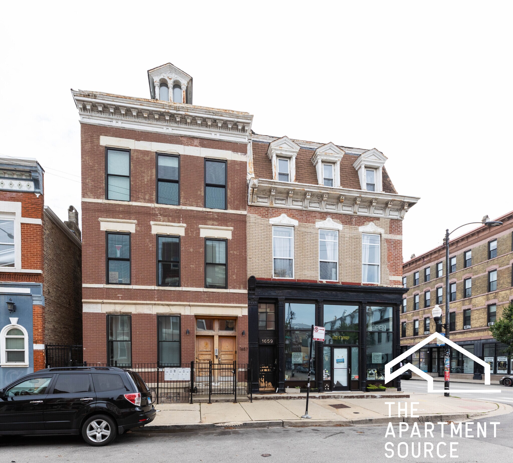 Building Photo - 1822 S Throop St