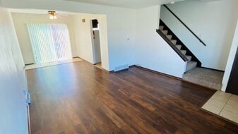 Building Photo - 305 W 65th St