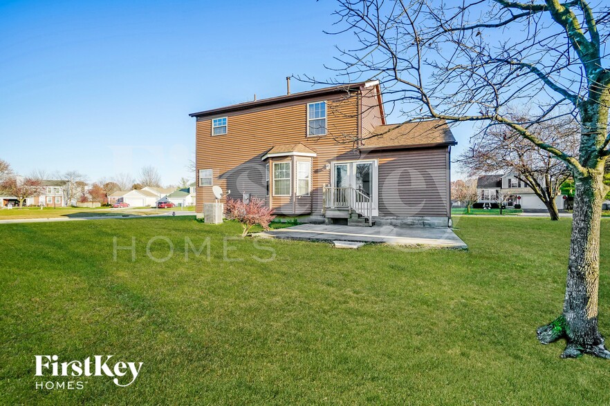 Building Photo - 1388 Pepper Ln