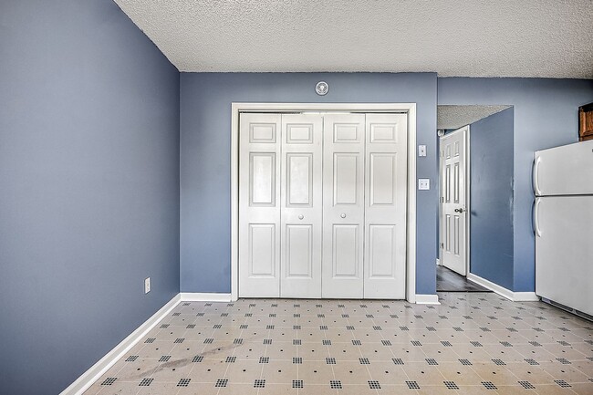 Building Photo - 360 Britton Ave