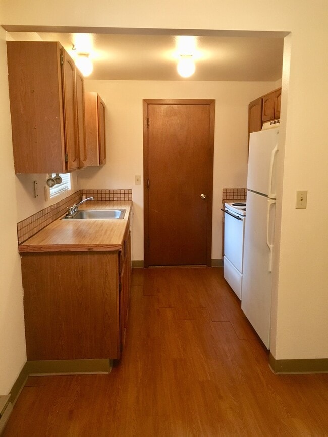 Building Photo - 3317 Addy St