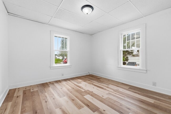 Building Photo - 2012 Arrow Ave